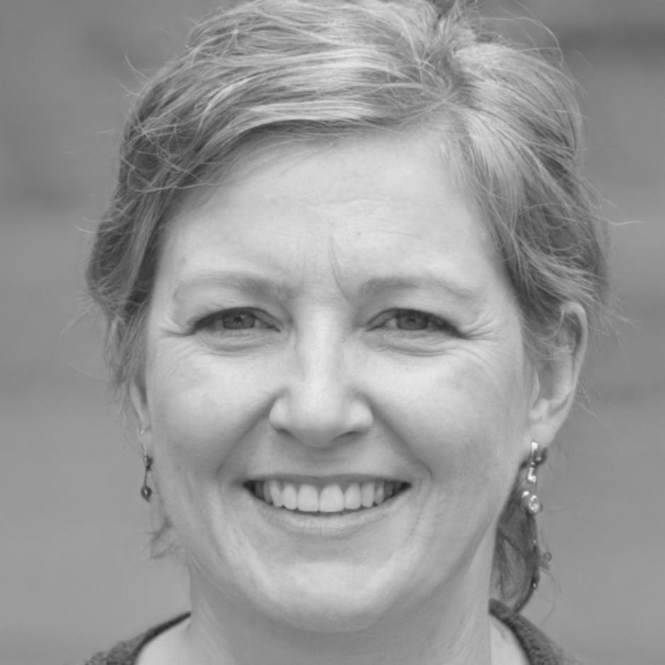 Portrait of Nadia Veltri, Financial Planning Specialist